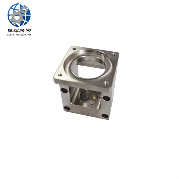 大連數(shù)控加工 大連數(shù)控加工